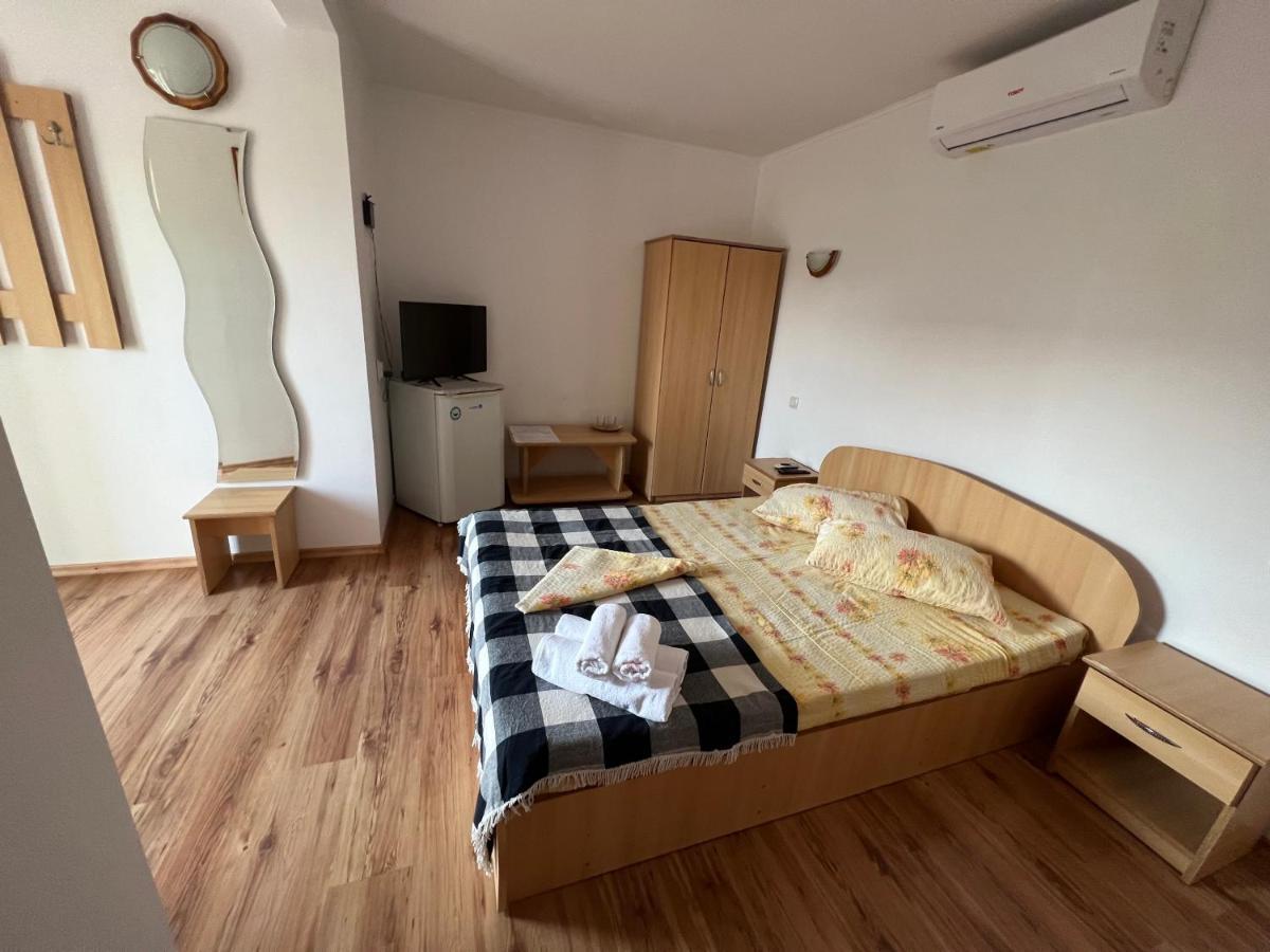 ホテル Casa Daniela コスティネシュティ エクステリア 写真